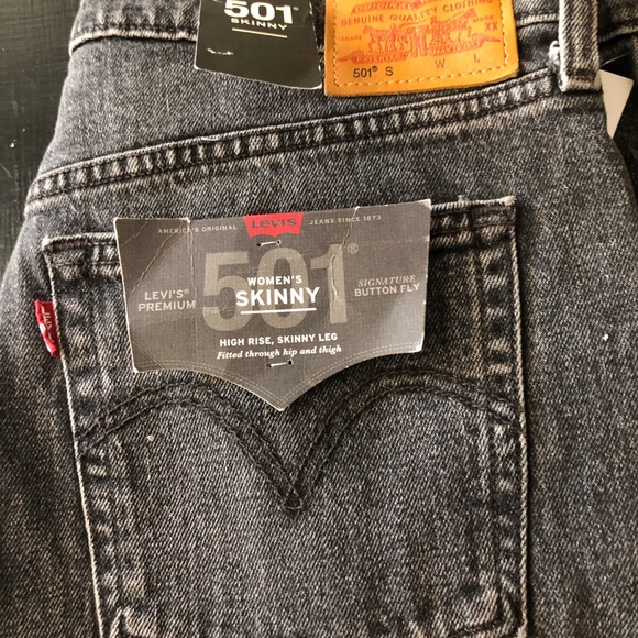 NWT Black Levi’s 501 women’s skinny high rise skin - Picture 4 of 13
